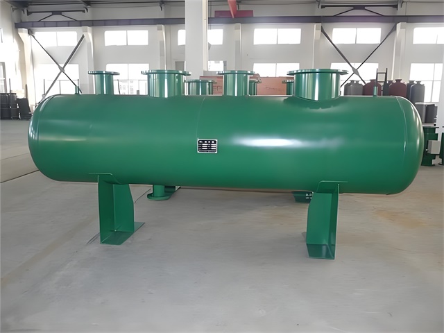 蒙山集分水器清洗